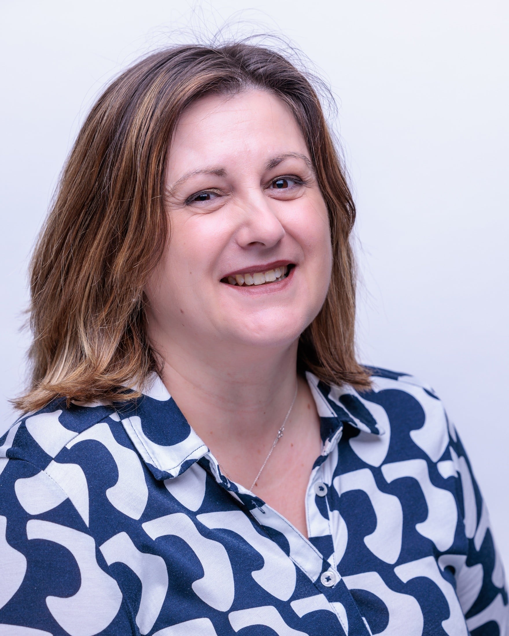 Angela Hutchings